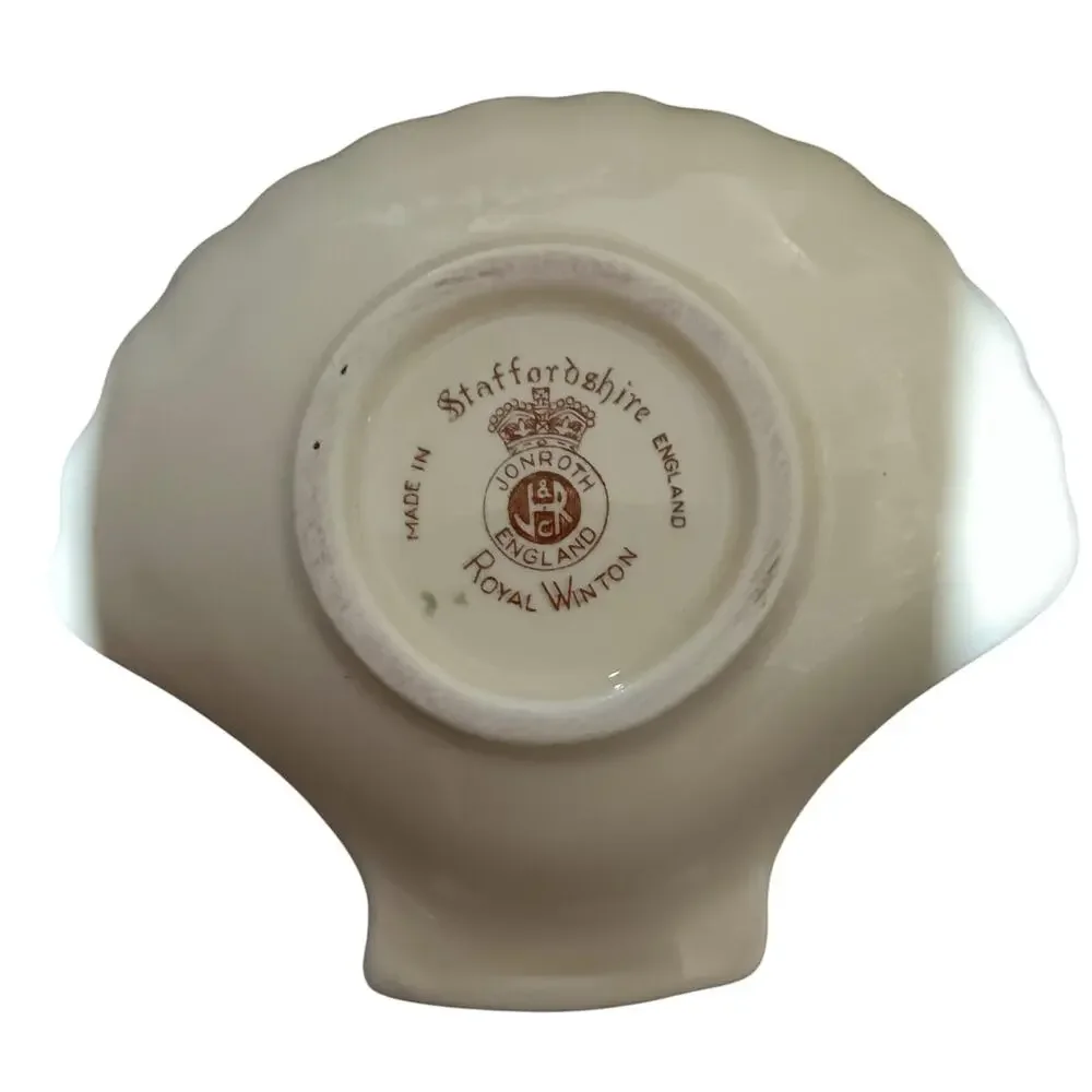 Staffordshire Royal Winton Shell Jewelry Trinket Dish Plymouth Rock Jonroth